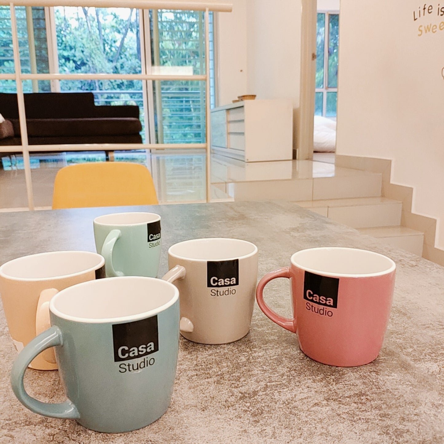 Cozy, Modern & Spacious Private Middle Room for Rent near UPM, Univ 360, IOI City Mall, Cyberjaya, Astro, IMU, TPM Bukit Jalil, MINES, KTM Serdang, Seri Kembangan, AEON Equine, Aman Heights, Olive Hill, Burger King