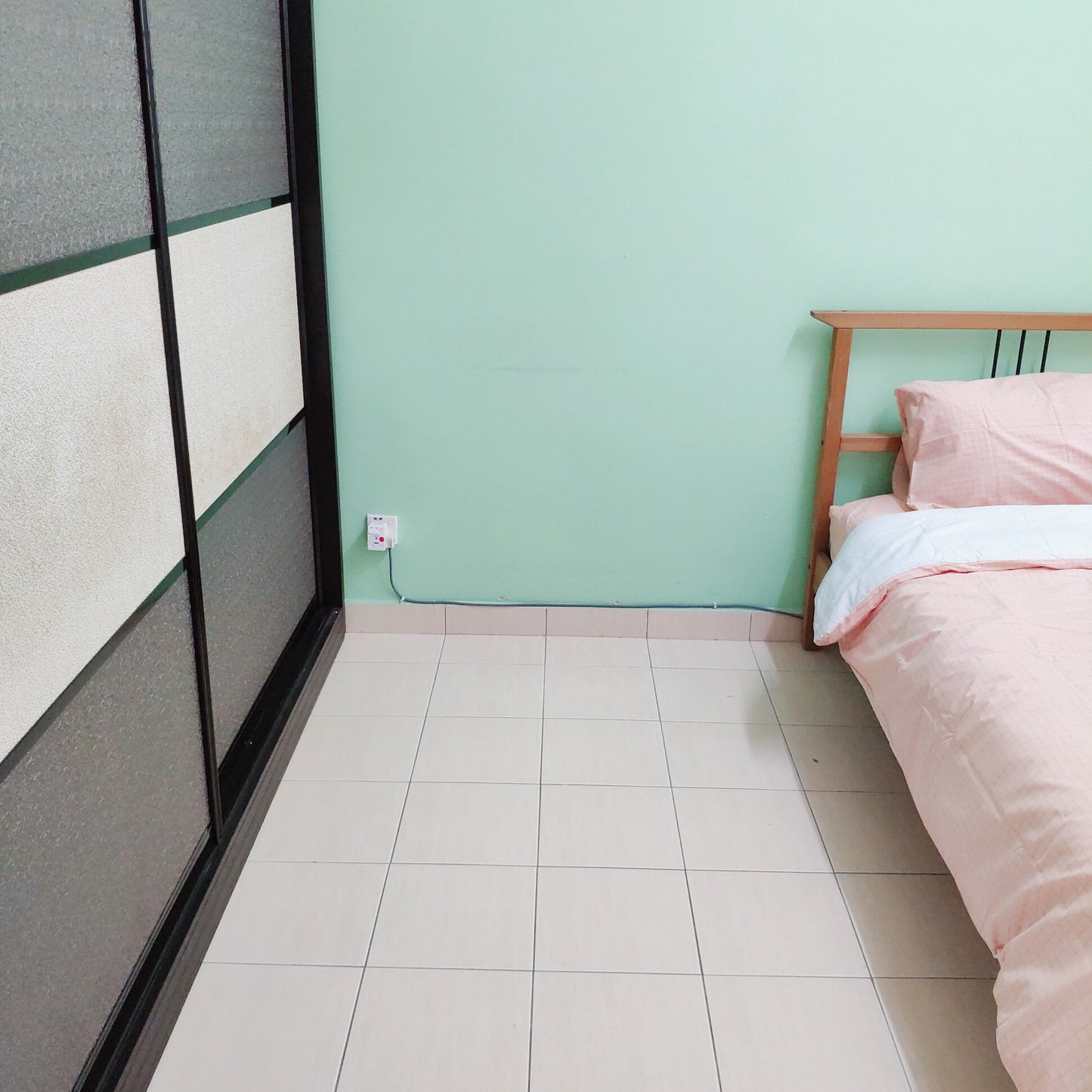 Cozy Single Private Room near Equine Park, Alice Smith International School, Putra Permai, 16 Sierra, Bukit Serdang, Mines, Balakong, Bkt Jalil, Astro, TPM, Sri Serdang, UPM, Univ 360