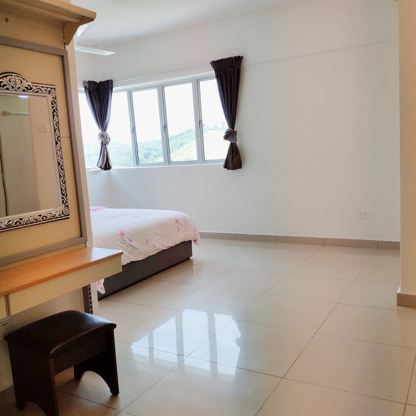 BIG, Quiet Master Room, near MRT UPM, Bukit Jalil, TPM, The Mines, Serdang, UPM, Equine Park, Bdr. Putra Permai, IOI City Mall, Cyberjaya