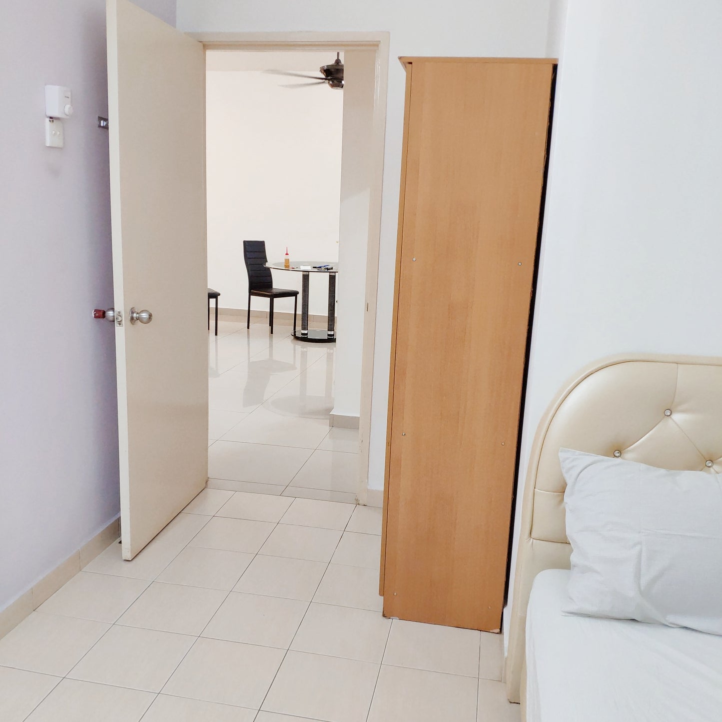 Clean & Cozy Middle Room, Safe Security near Bukit Serdang, UPM, Serdang Jaya, South City, The Mines, Sg Besi Indah, Serdang Jaya, IOI City Mall, 16 Sierra, Bkt Jalil, TPM, Astro