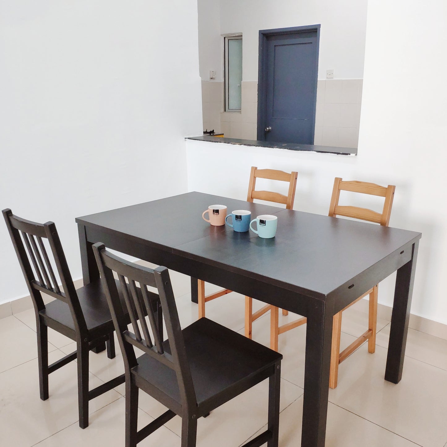Comfy, Quiet Middle Room for Rent, 24 Hr Security near Bkt Jalil, TPM, The Mines, Serdang, UPM, Equine Park, Bdr. Putra Permai, IOI City Mall, Cyberjaya