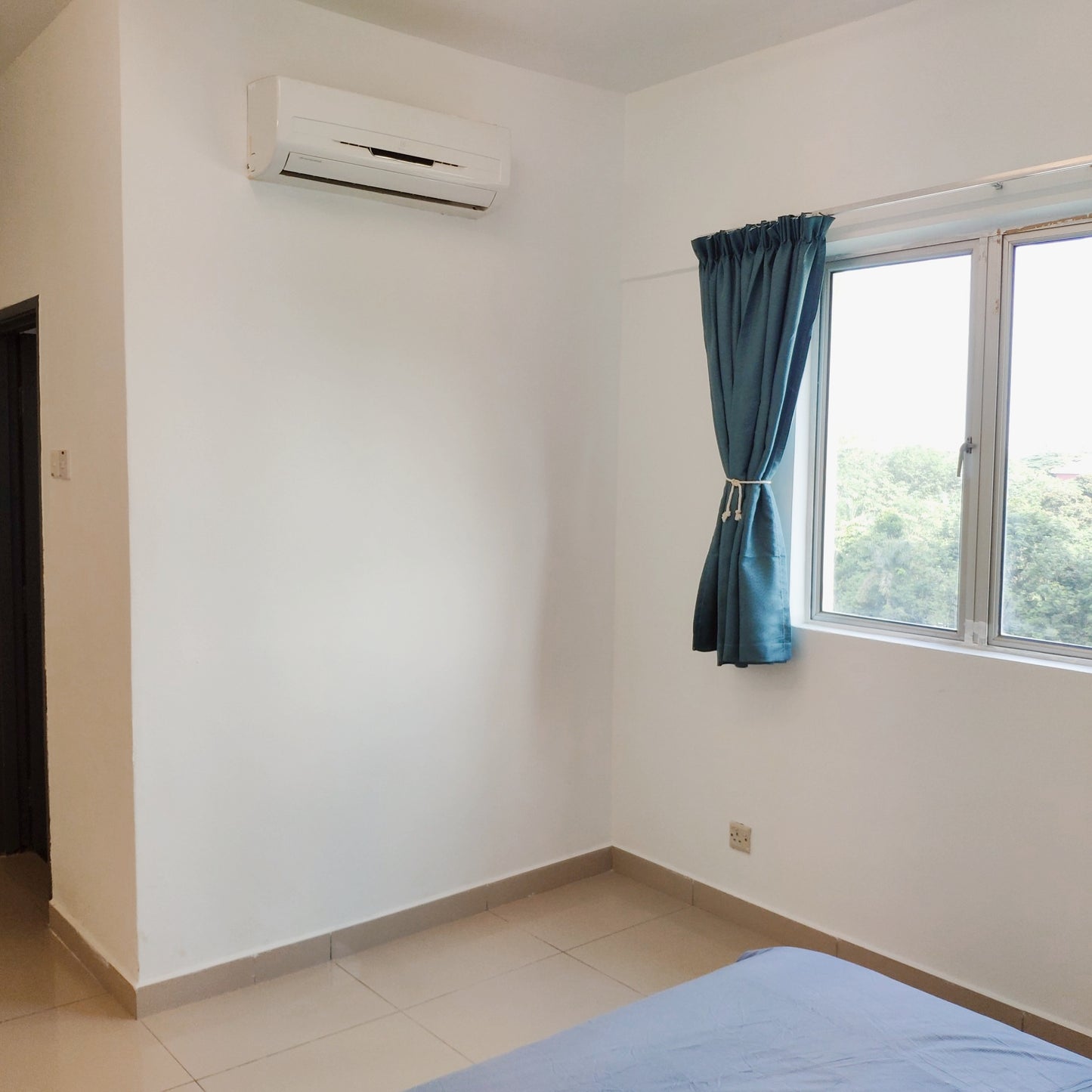 BIG, Quiet Master Room, 24 Hr Security near Bkt Jalil, TPM, The Mines, Serdang, UPM, Equine Park, Bdr. Putra Permai, IOI City Mall, Cyberjaya