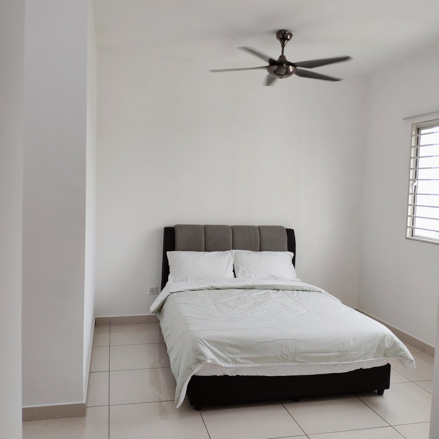Nice View Master Room, 24 Hr Security near Bkt Jalil, TPM, The Mines, Serdang, UPM, Equine Park, Bdr. Putra Permai, IOI City Mall, Cyberjaya