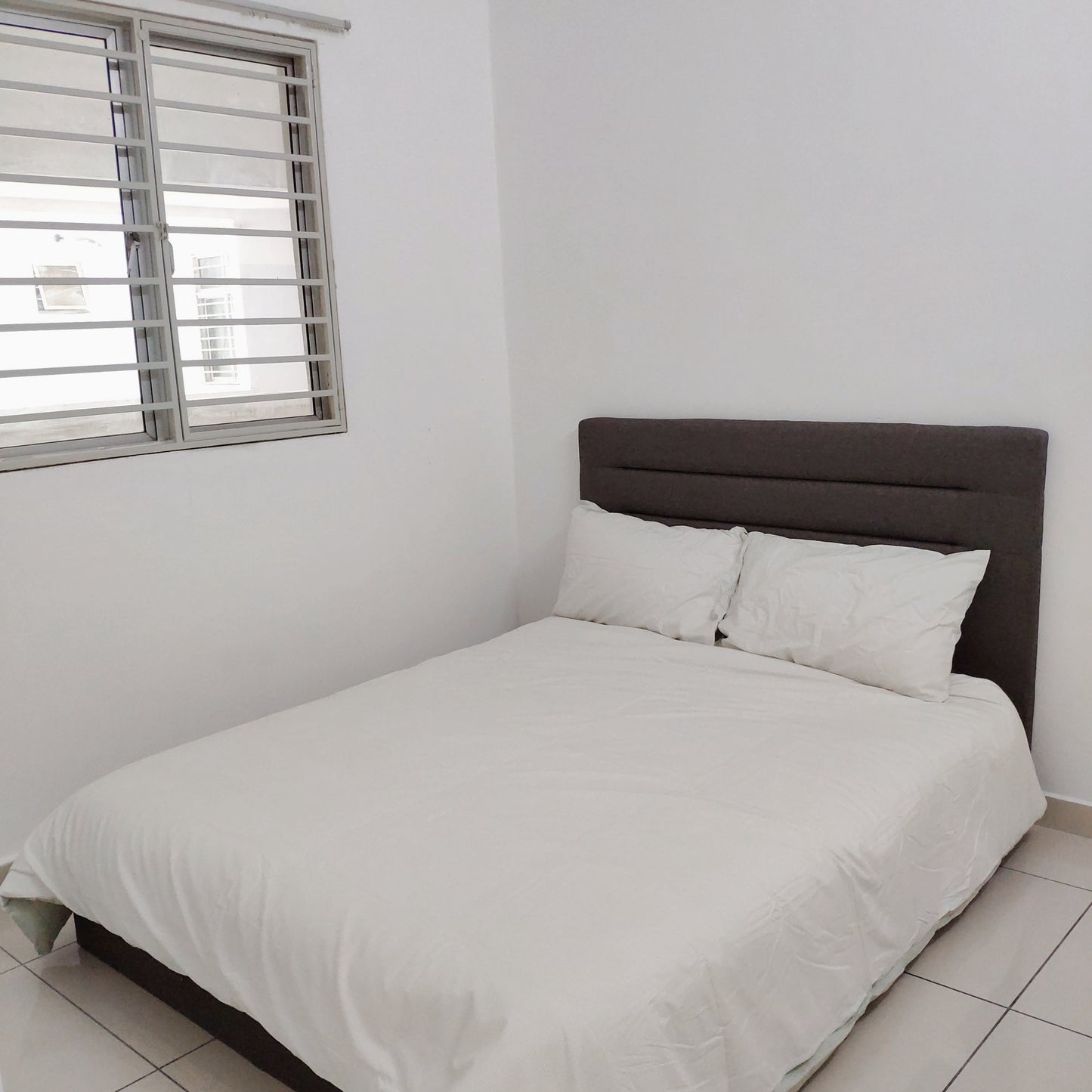 Clean & Nice Middle Room, Safe Security near Bukit Serdang, UPM, Serdang Jaya, South City, The Mines, Sg Besi Indah, Serdang Jaya, IOI City Mall, Bukit Jalil, TPM, Astro