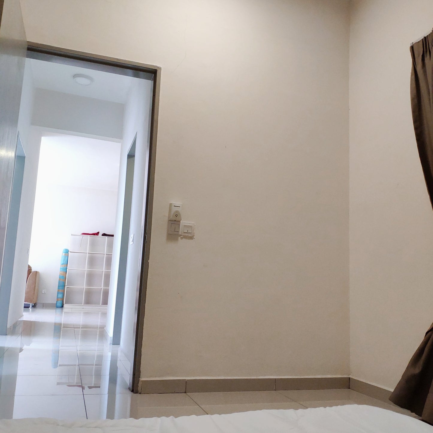 Middle Room for Rent near Taman Equine Park, AEON Equine and MRT Equine