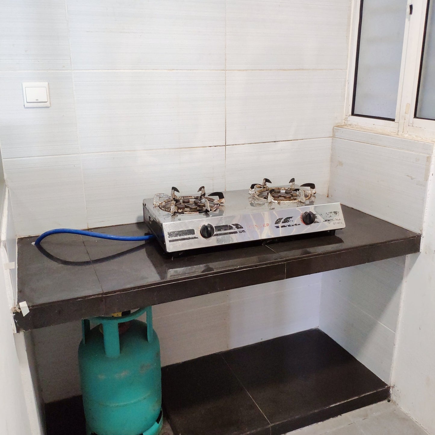 Middle Room for Rent near Taman Equine Park, AEON Equine and MRT Equine