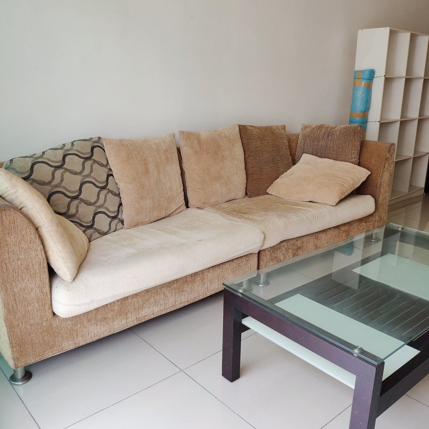 Middle Room for Rent near Taman Equine Park, AEON Equine and MRT Equine
