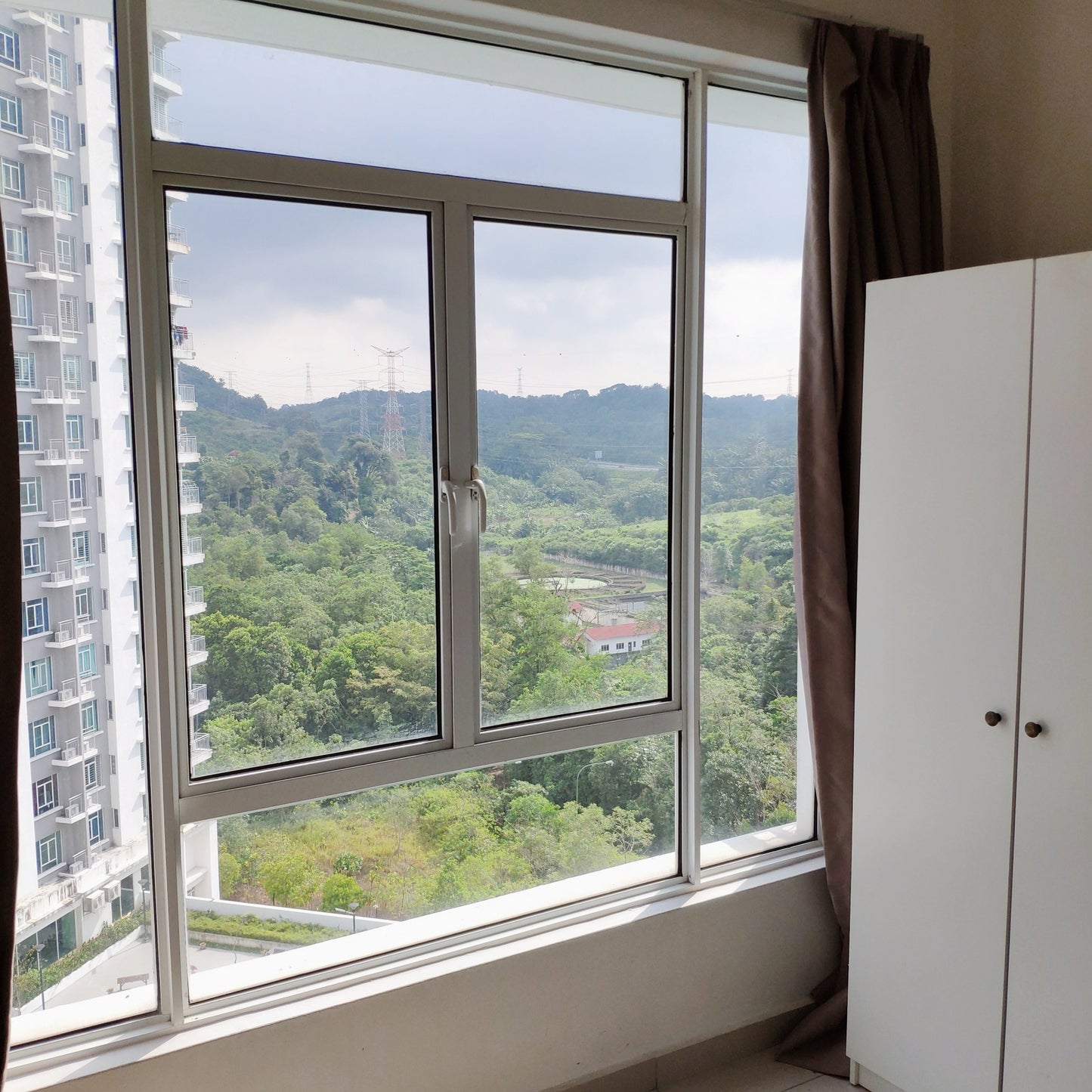 Middle Room for Rent near Galleria Equine, Equine Residence, Taman Equine Park