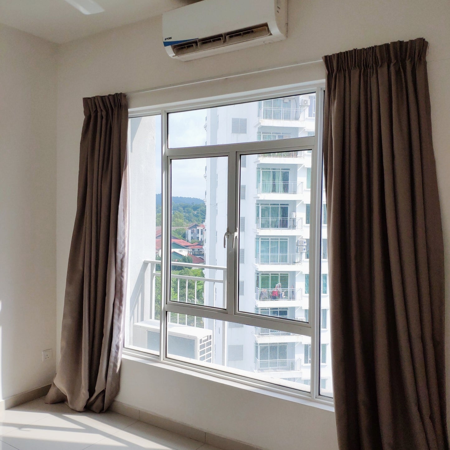 Middle Room for Rent near Galleria Equine, Equine Residence, Taman Equine Park