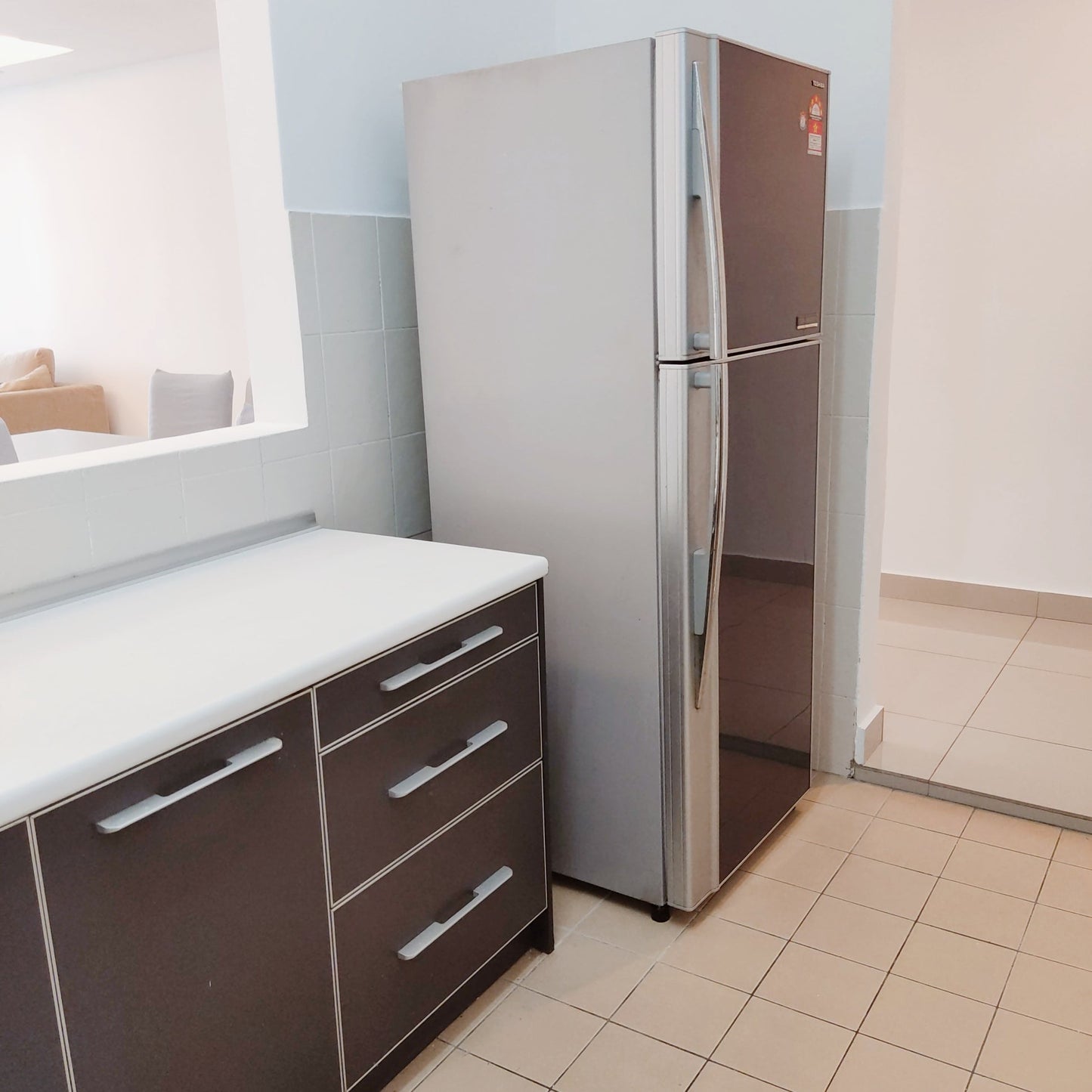 Girls Only - Fresh & Spacious Master Room for Rent at Aman Heights near Bukit Serdang, UPM, Seri Kembang, MRT UPM