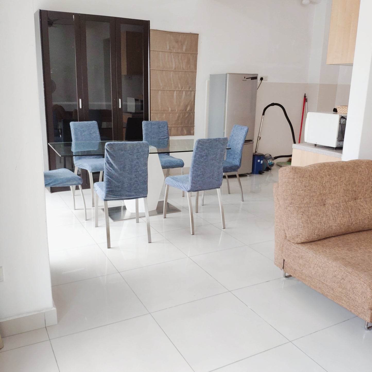 Huge Master Room Rental at Bayan Villa with Private Bathroom near MRT UPM Station, Olive Hill, IMU, TPM Bukit Jalil, MINES shopping mall