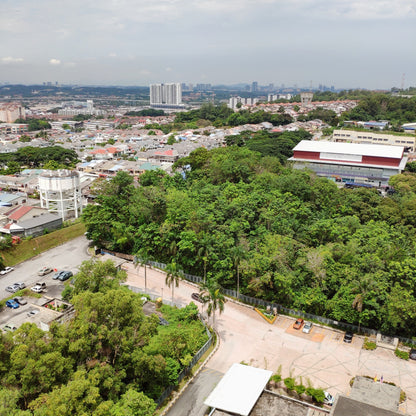 Nice View Master Room, 24 Hr Security near Bkt Jalil, TPM, The Mines, Serdang, UPM, Equine Park, Bdr. Putra Permai, IOI City Mall, Cyberjaya