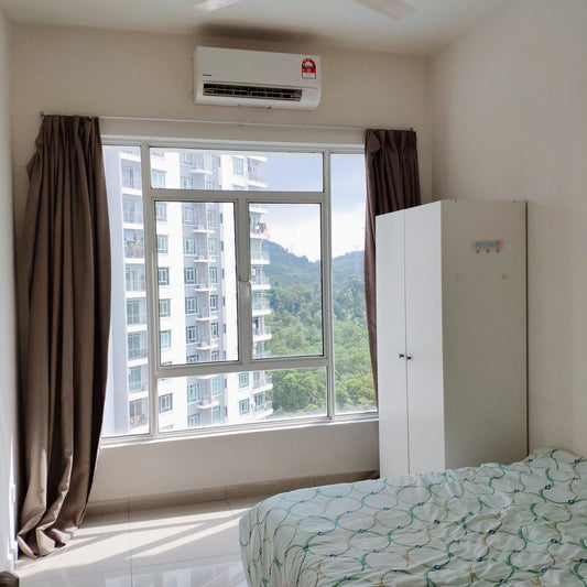 Middle Room for Rent near Galleria Equine, Equine Residence, Taman Equine Park