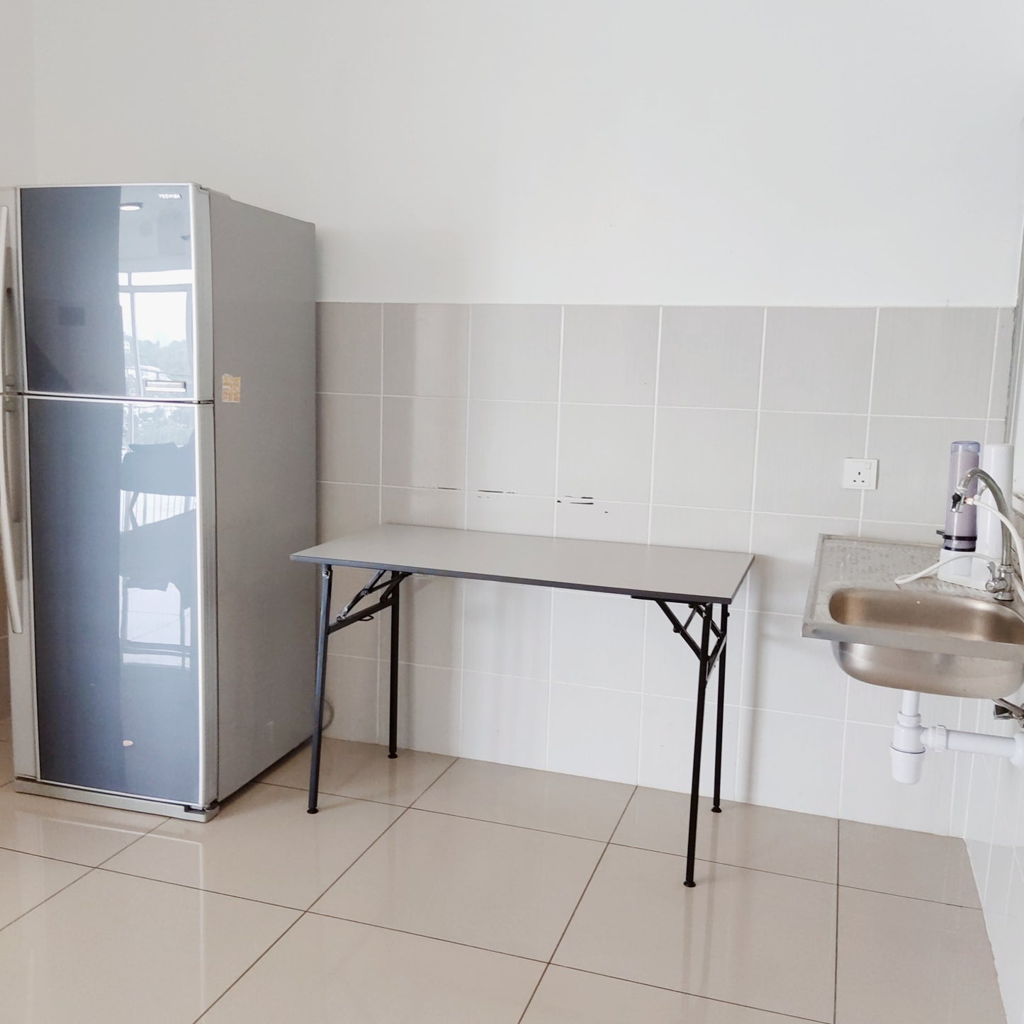 Master Room for Rent at Springville Residence, near Equine Park, Galleria and Equine Residences