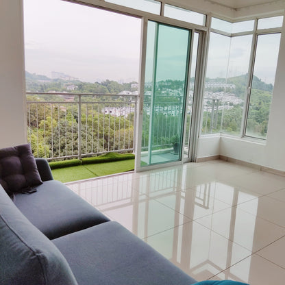 Master Room for Rent at Springville Residence, near Equine Park, Galleria and Equine Residences