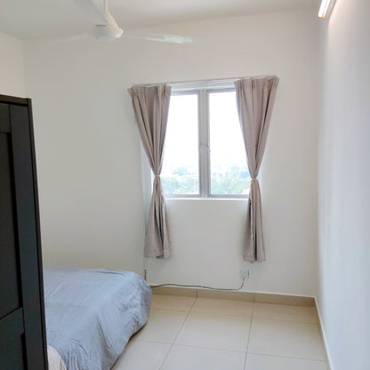 Aman Heights Cosy Middle Room for Rent near MRT UPM, Bukit Jalil, TPM, The Mines, IOI City Mall