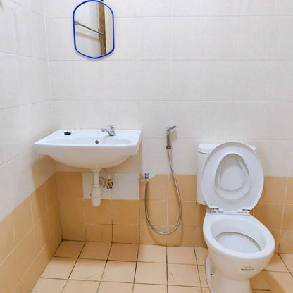 Bathroom inside a house for rent at Aman Heights Seri Kembangan