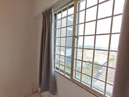 Vista Pinggiran: Master Room, Aircon, Walk to MRT, Fully Furnished
